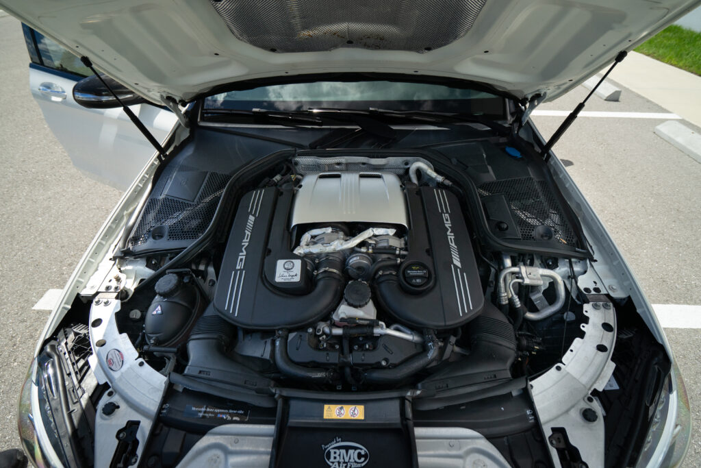 c63 engine bay 1