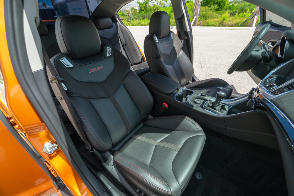 orangess interior 11