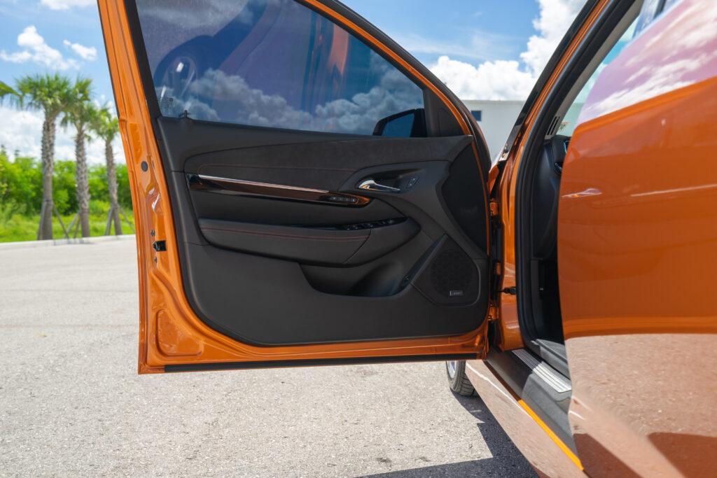 orangess interior 14