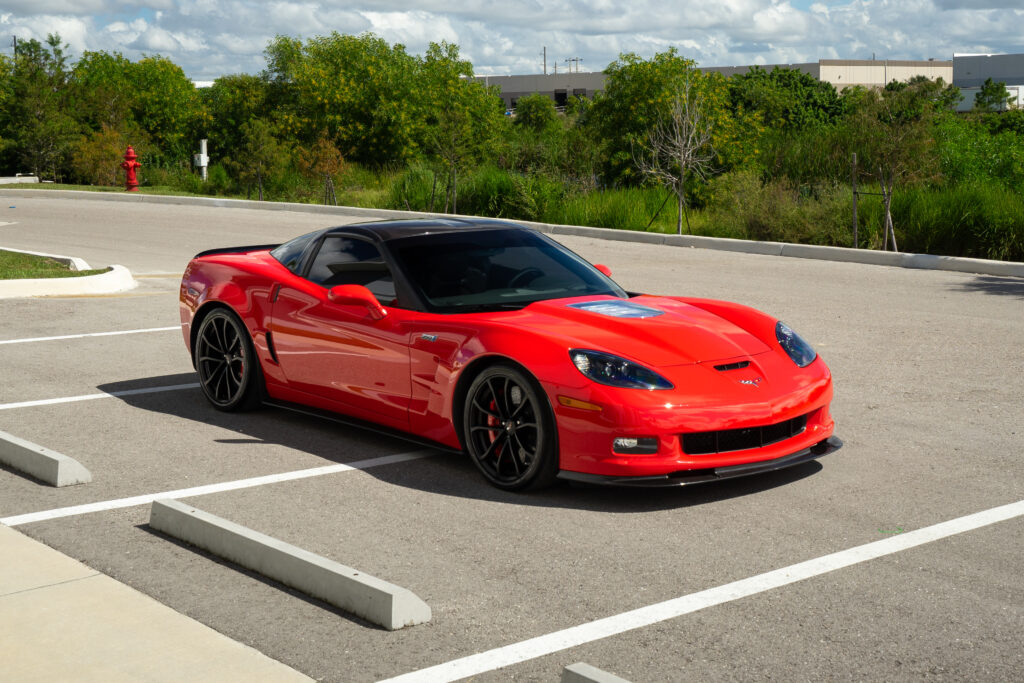 red zr1 cropped 14