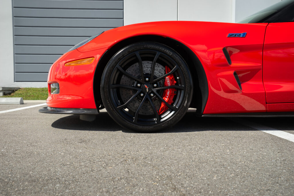 red zr1 cropped 17
