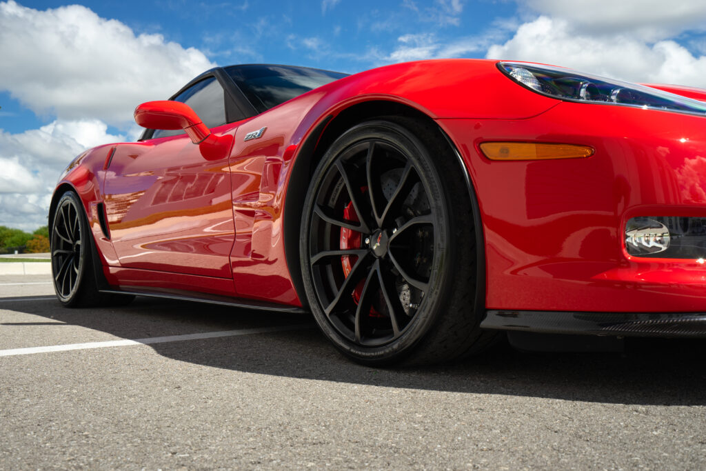 red zr1 cropped 32