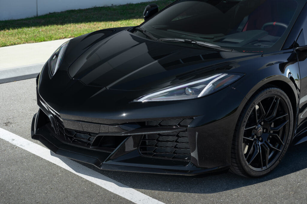 2025 black c8 z06 13