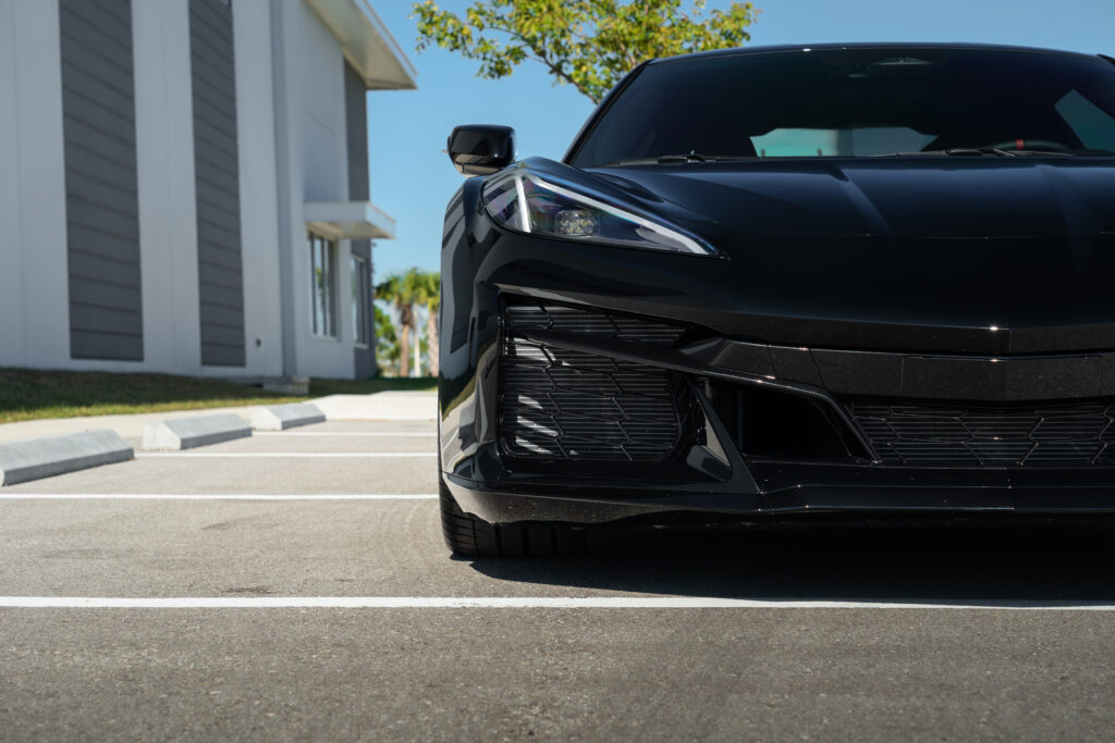 2025 black c8 z06 28