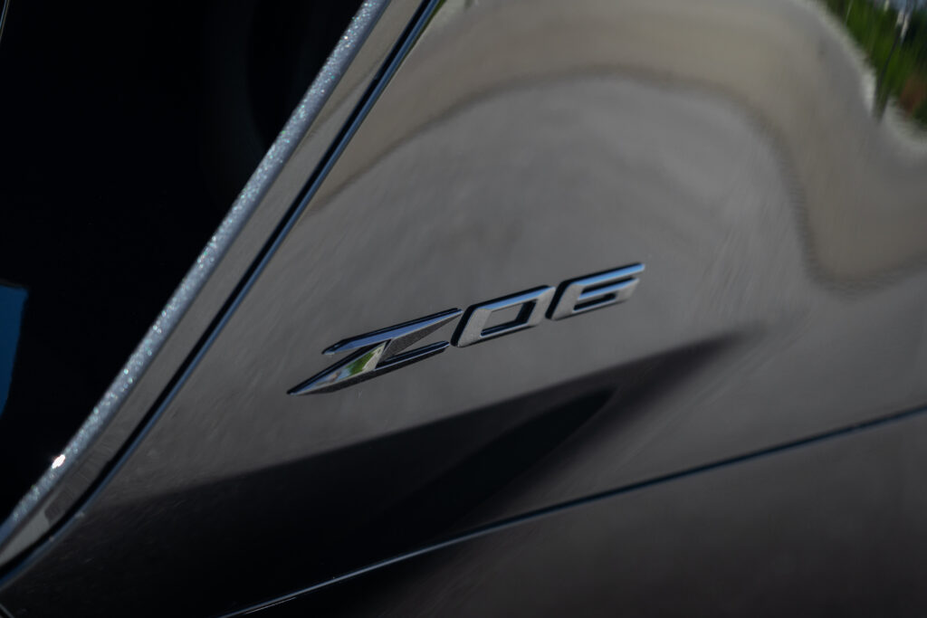 2025 black c8 z06 36