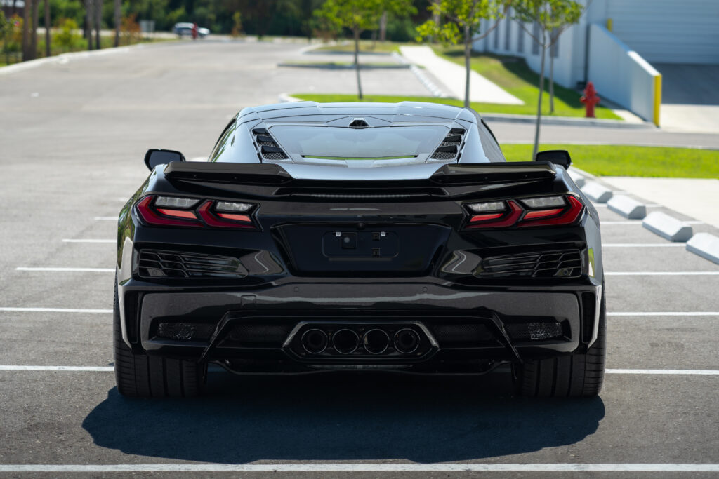 2025 black c8 z06 5