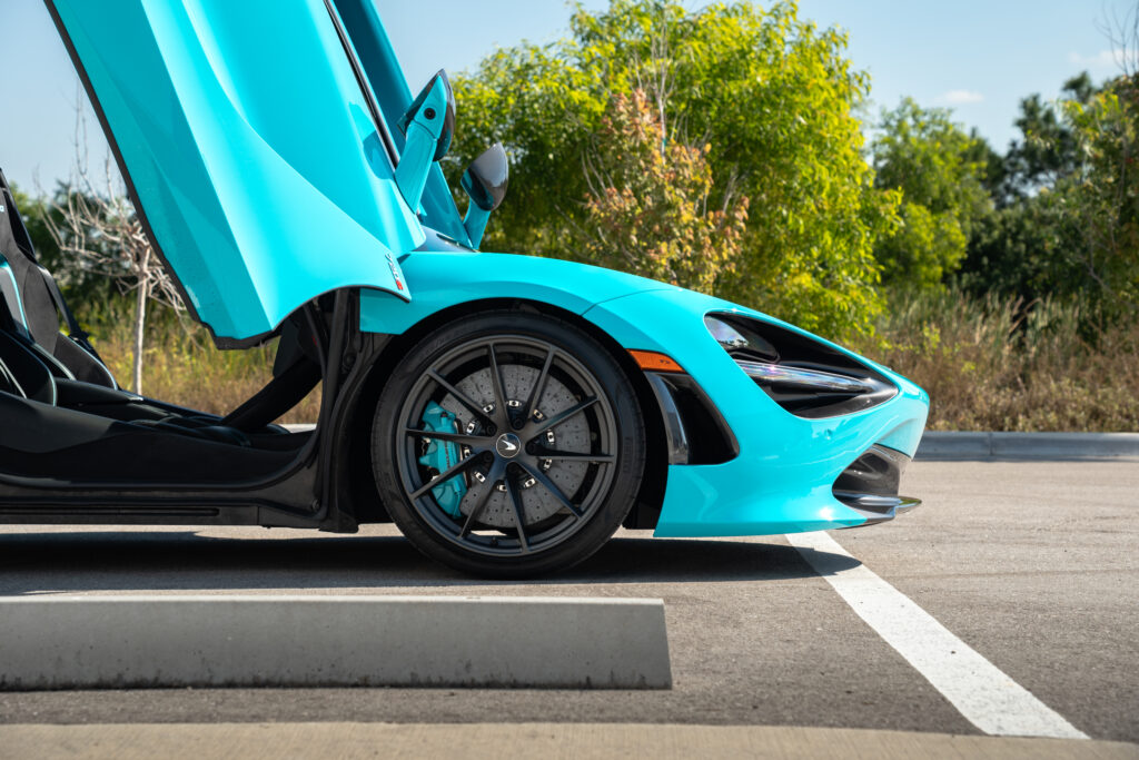 720s tokyo cyan 24