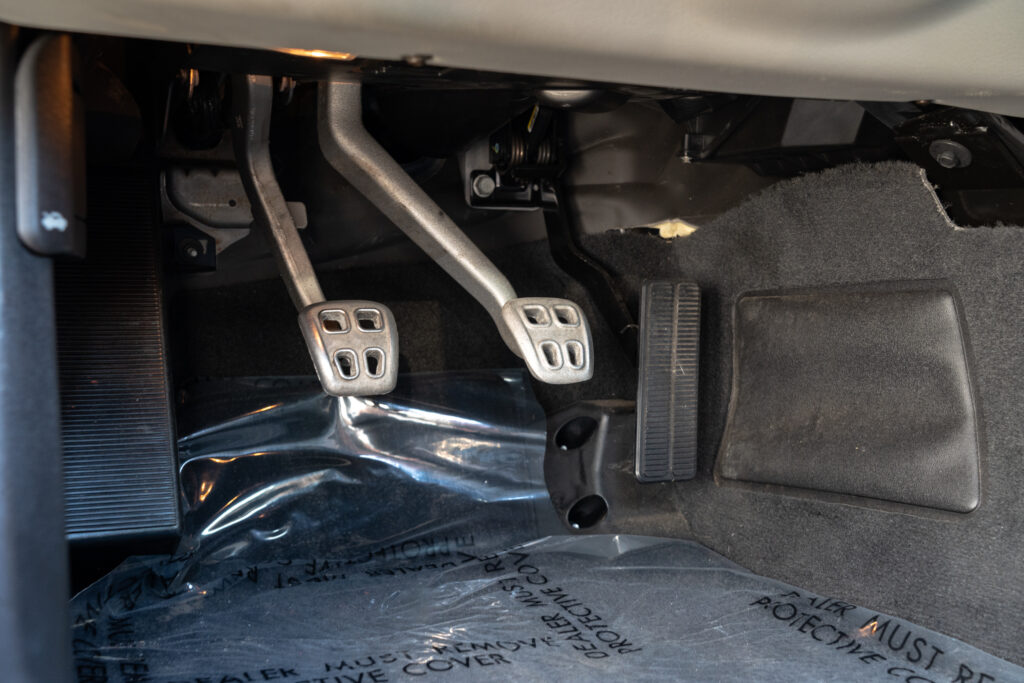 grey c6 z06 shopexoticars 50