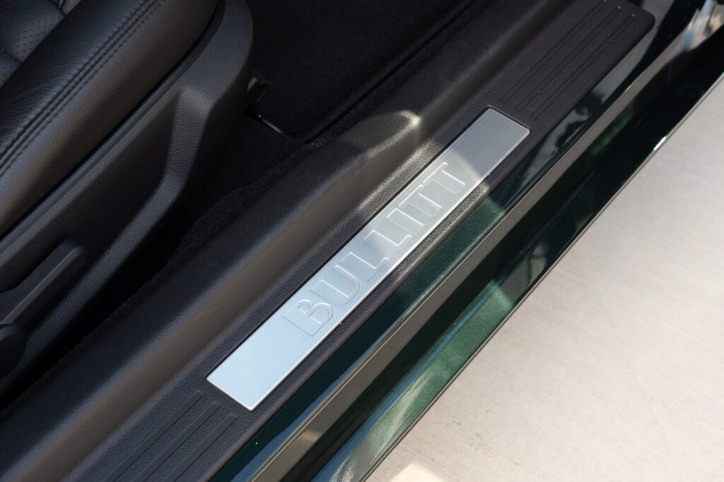 bullitt bat 138