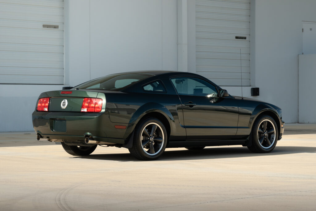 bullitt bat 15