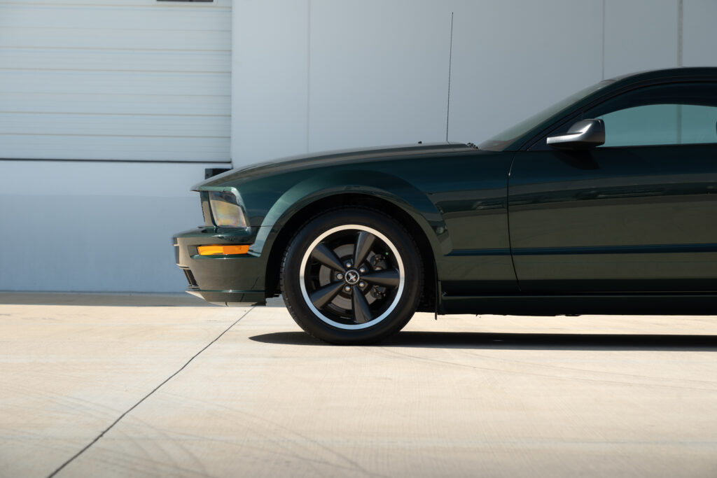 bullitt bat 24
