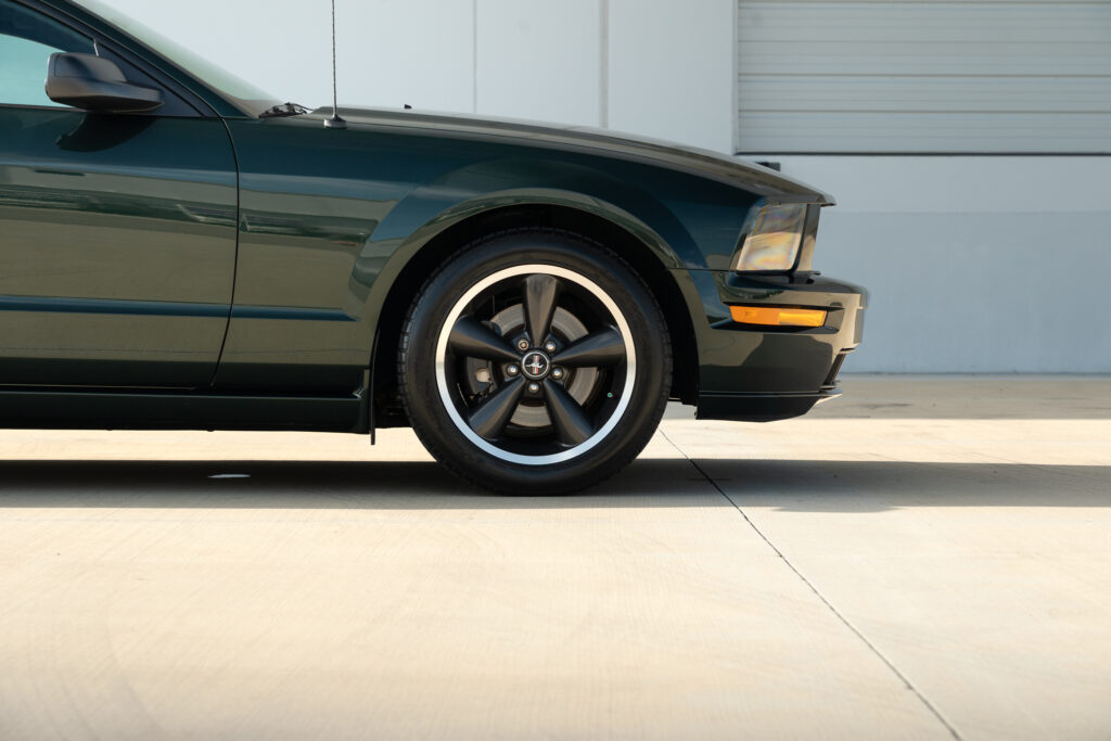 bullitt bat 32