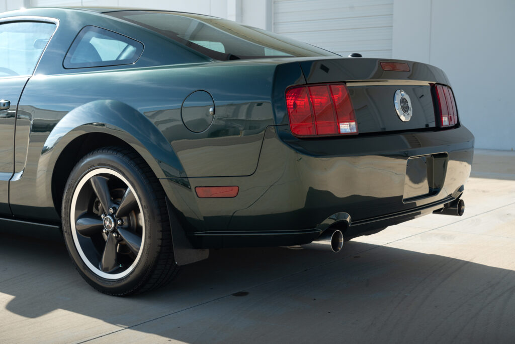 bullitt bat 51