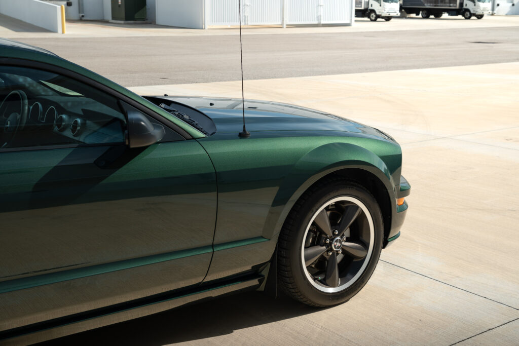 bullitt bat 56