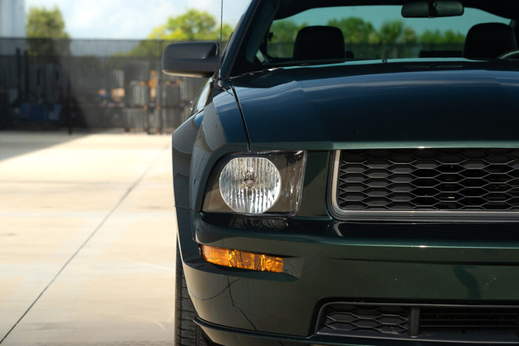 bullitt bat 60