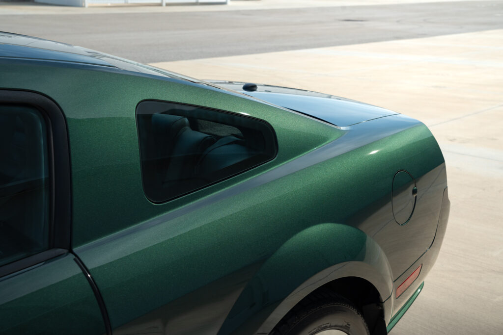 bullitt bat 83