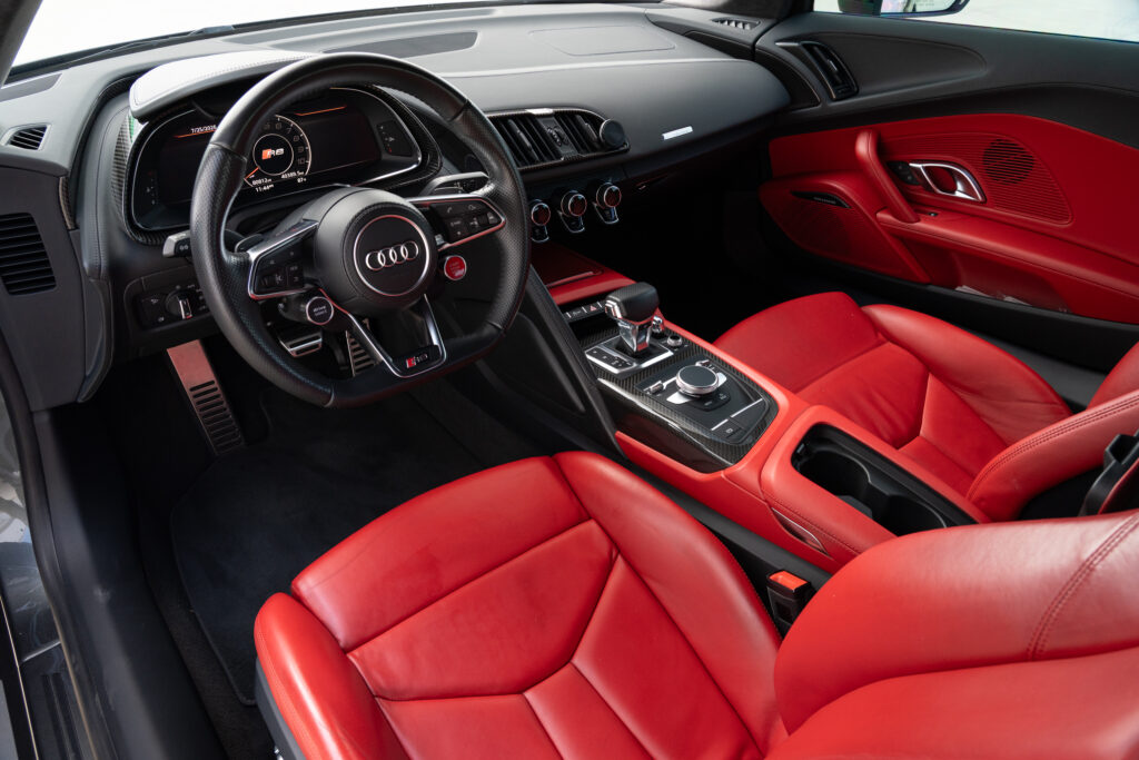 2018 Audi R8 Base - Photo 18