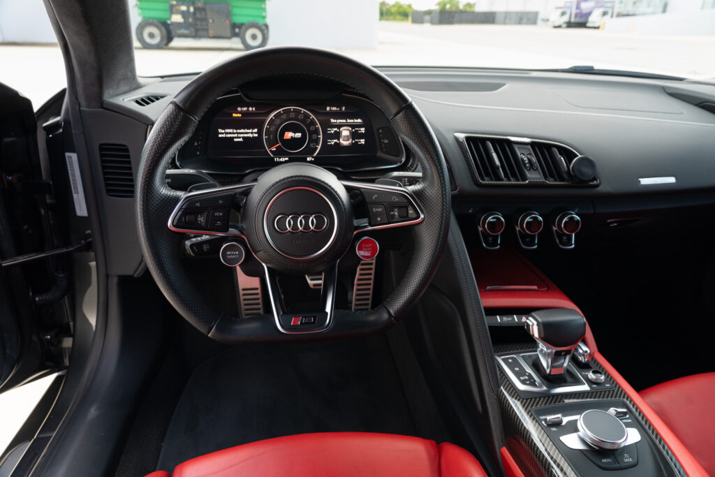 2018 Audi R8 Base - Photo 25