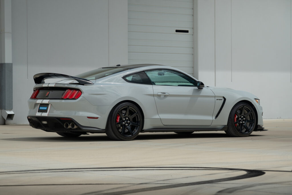 gt350r bat shopexoticars 16