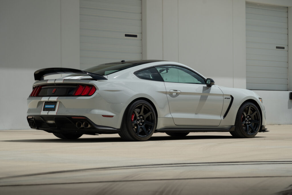 gt350r bat shopexoticars 17