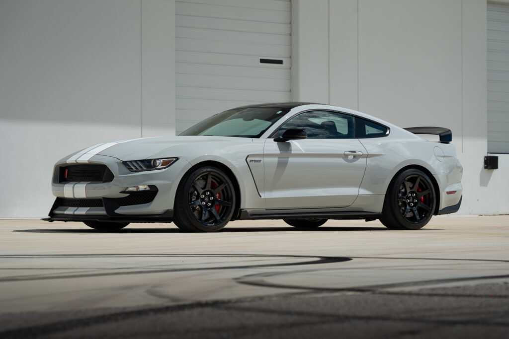 gt350r bat shopexoticars 4