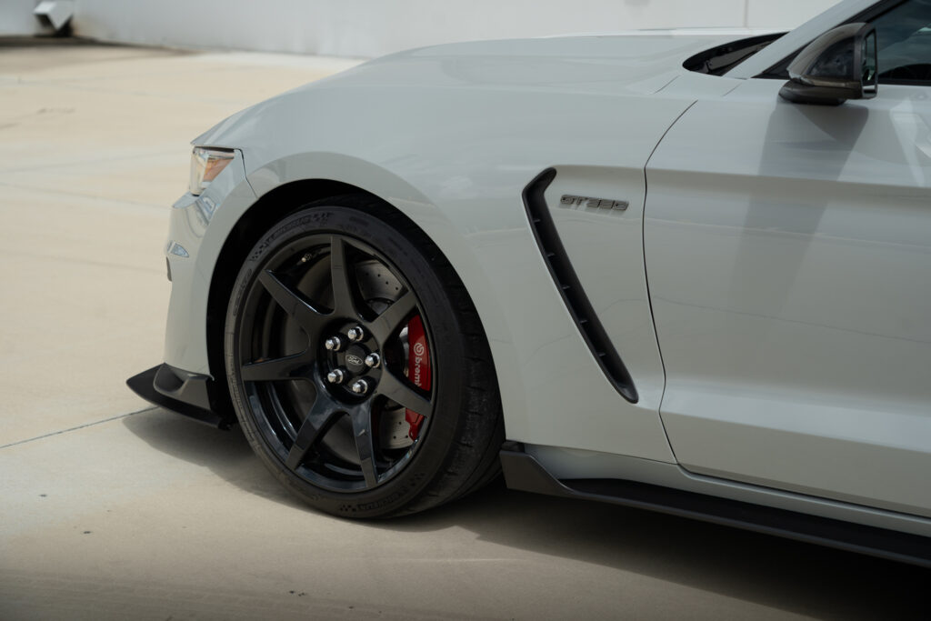gt350r bat shopexoticars 45