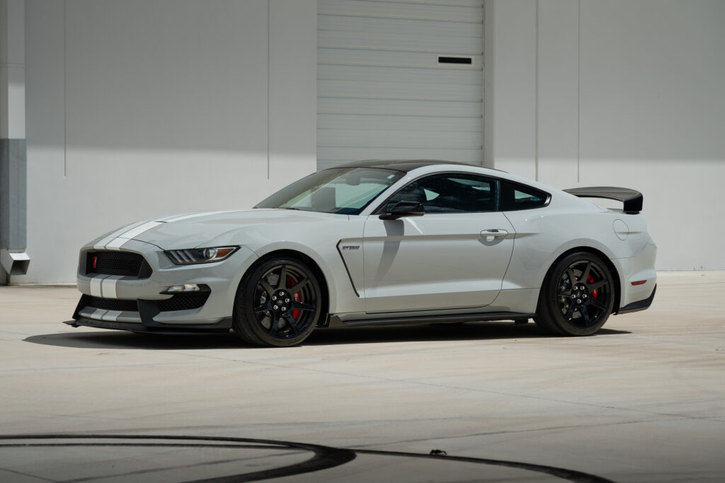 gt350r bat shopexoticars 8