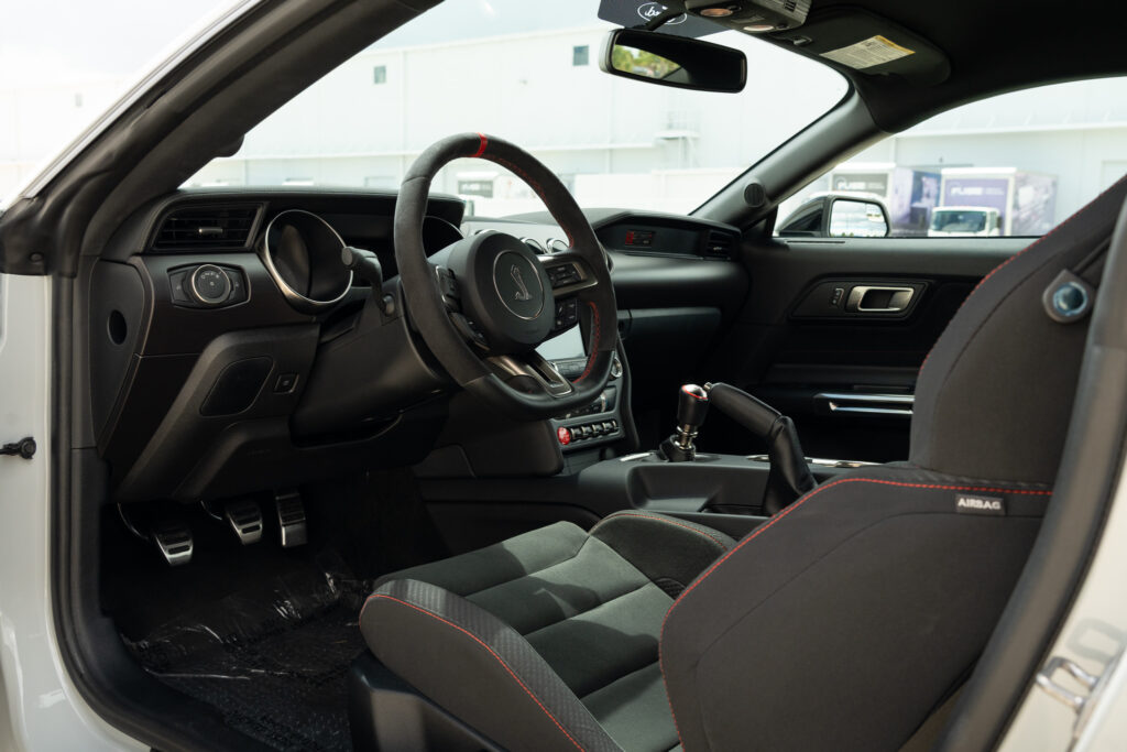 gt350r bat shopexoticars 86